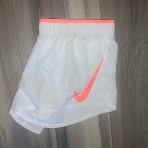 ✨2 for $30✨Nike running shorts